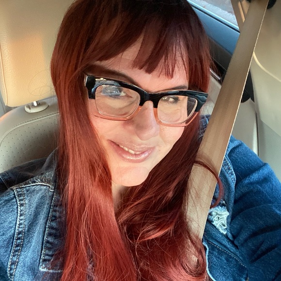 Meet your Posher, Wendy - Picture 2 of 6